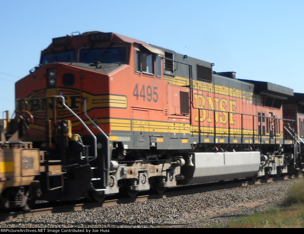 BNSF 4495